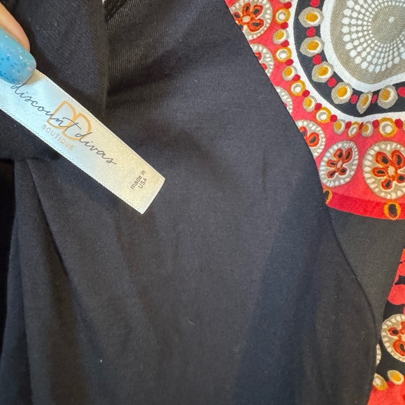 BLACK TOP w/PRINT 3/4 SLEEVES   XLARGE  #U - Picture 6 of 6